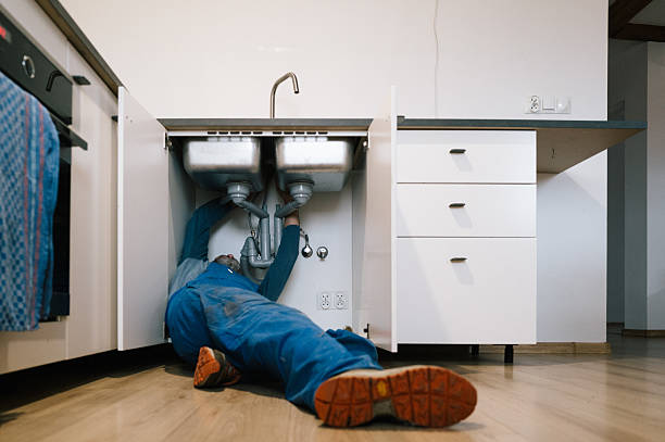 Professional Leak Detection technician working in Newport, OH